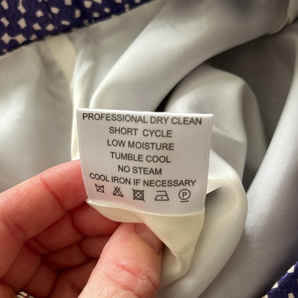 Tory Burch Alix Pencil Skirt Size 6 - Picture 5 of 5